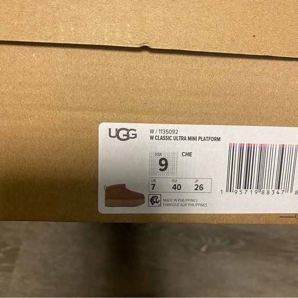 UGG | Classic Ultra Mini Platform Boots In Chestnut Size 9 NEW - Picture 9 of 9